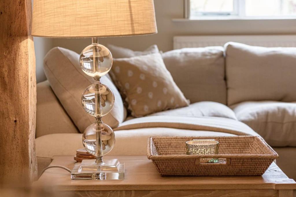 East Barn Cottage - Refurbished Barn Conversion! Weston Subedge Екстер'єр фото