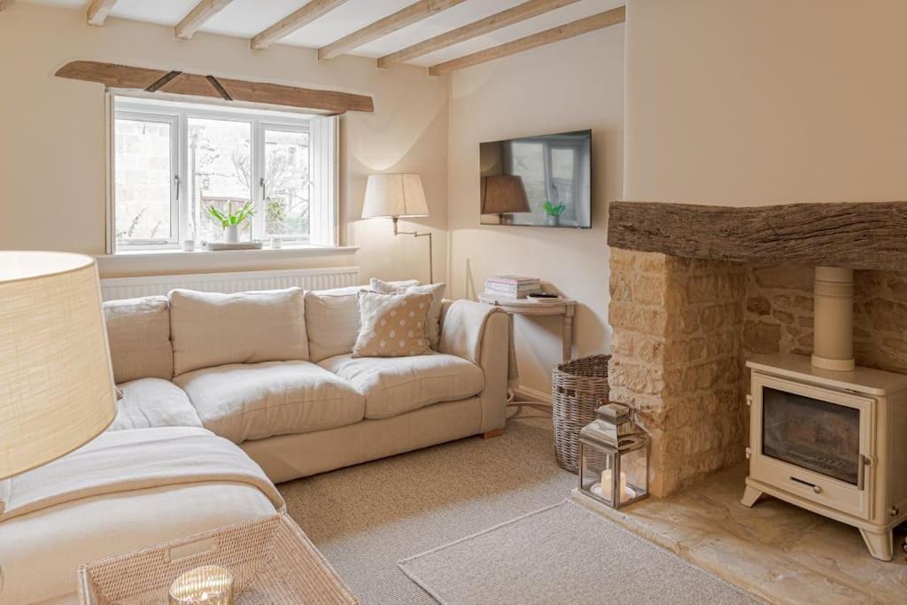 East Barn Cottage - Refurbished Barn Conversion! Weston Subedge Екстер'єр фото