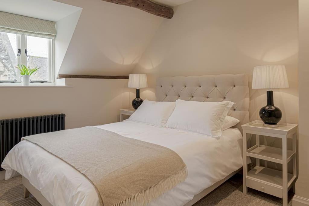 East Barn Cottage - Refurbished Barn Conversion! Weston Subedge Екстер'єр фото