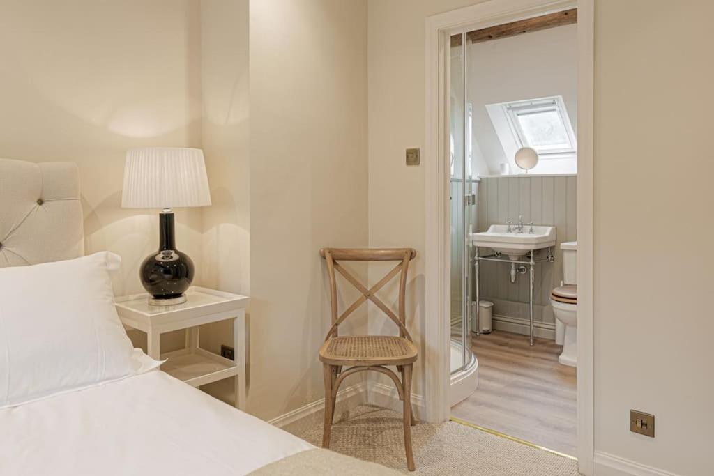 East Barn Cottage - Refurbished Barn Conversion! Weston Subedge Екстер'єр фото